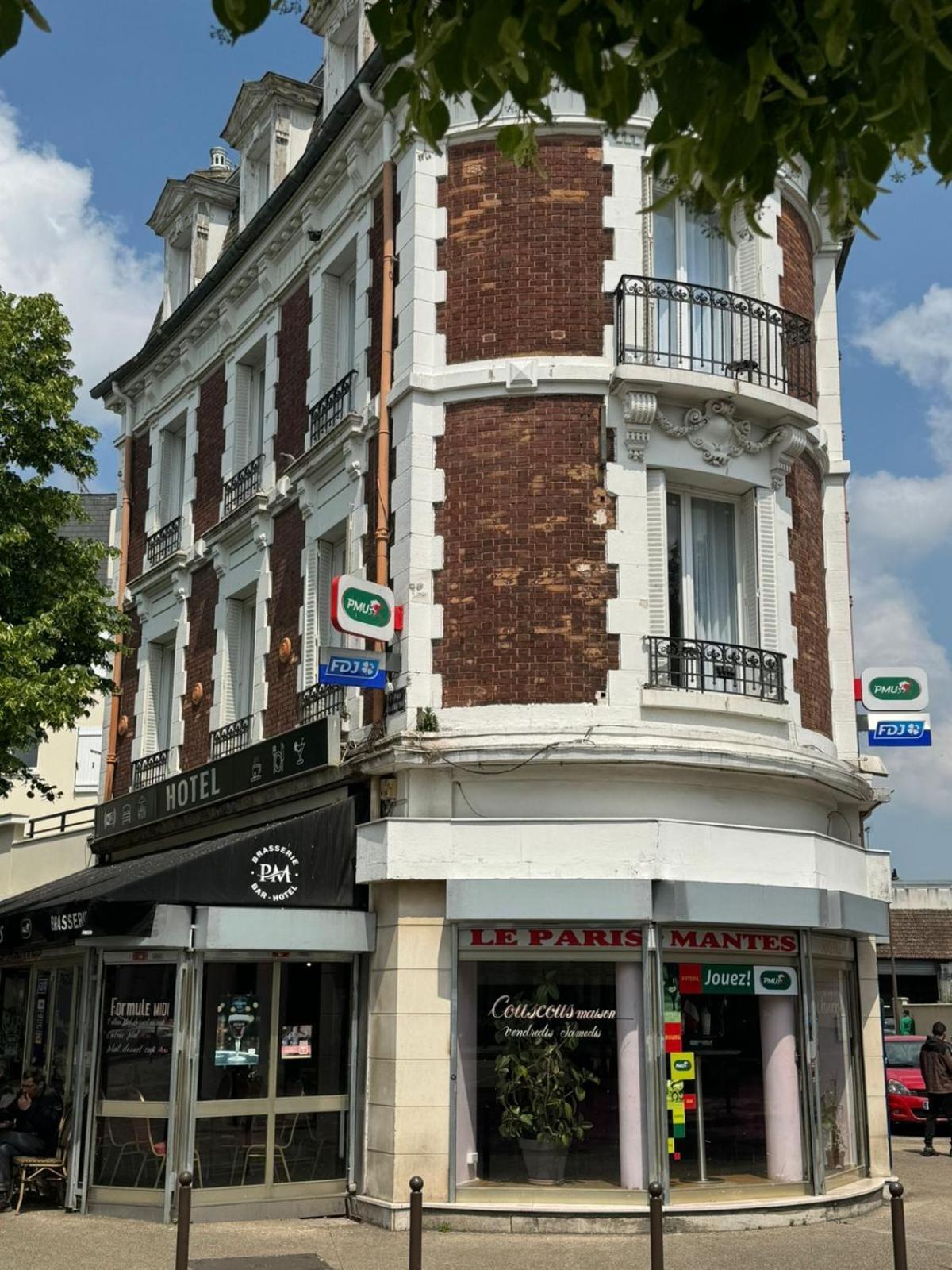Hotel Etoiles De Mantes Esterno foto